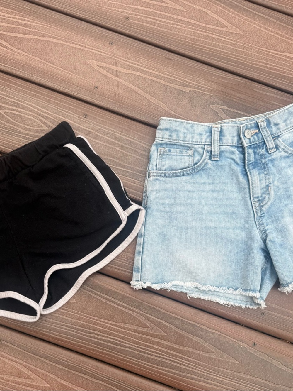 Bundle of 2 Old Navy Jeans & Black Athletic Shorts White Trim sz10 youth girls - Picture 9 of 9